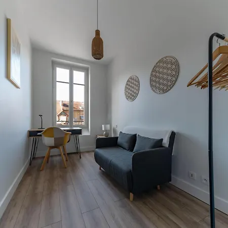 Apartment Le Petit George V - Design Proche Thermes *