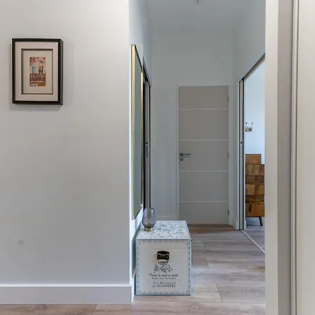Le Petit George V - Design Proche Thermes Apartment